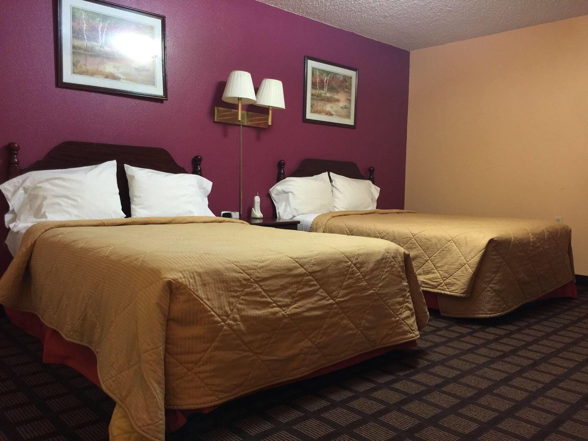 Holiday Lodge Pittsburg Bagian luar foto